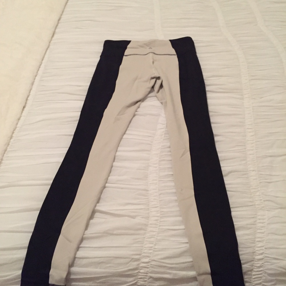 Lululemon worn twice leggings
